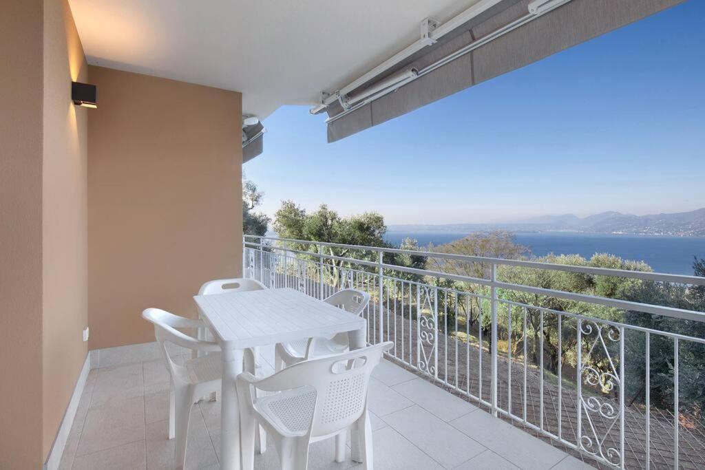 Malu - Amalia - Piscina E Vista * Torri Del Benaco